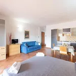 Appartamento Relaxing Cristal Blu Sleeps 3 Num1489 Santa Teresa di Gallura