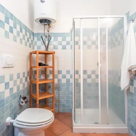 Apartment Relaxing Cristal Blu Studio Sleeps 3 Num1489 *